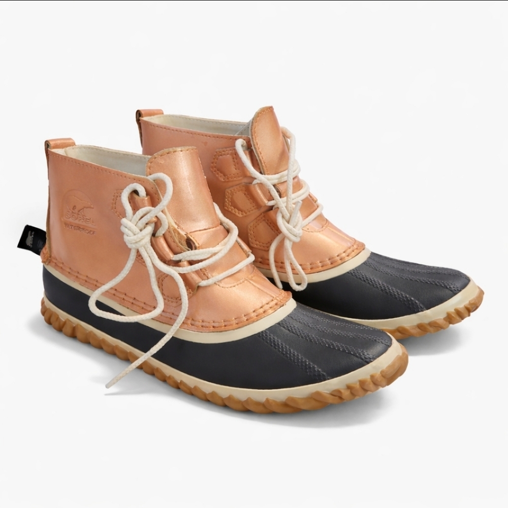 NWT Sorel Copper & Black Out N About Rain Waterproof Rain Duck Style Boots Sz 6